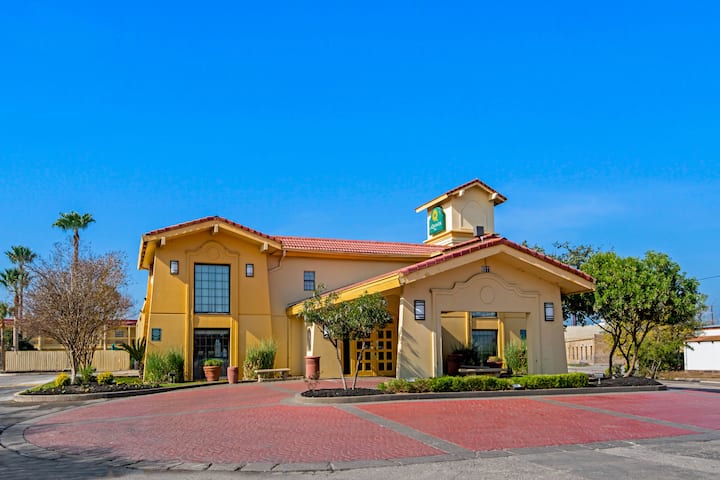 La Quinta Inn by Wyndham San Antonio Lackland