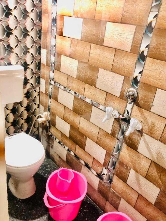 OYO  80472D The Bliss Guest House &  Restaurant