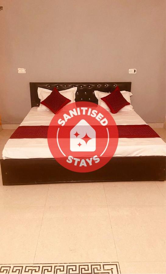 OYO 93285 Hotel Tree House