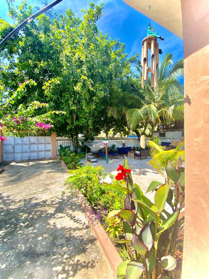 Villa Orchid Beach Guest House