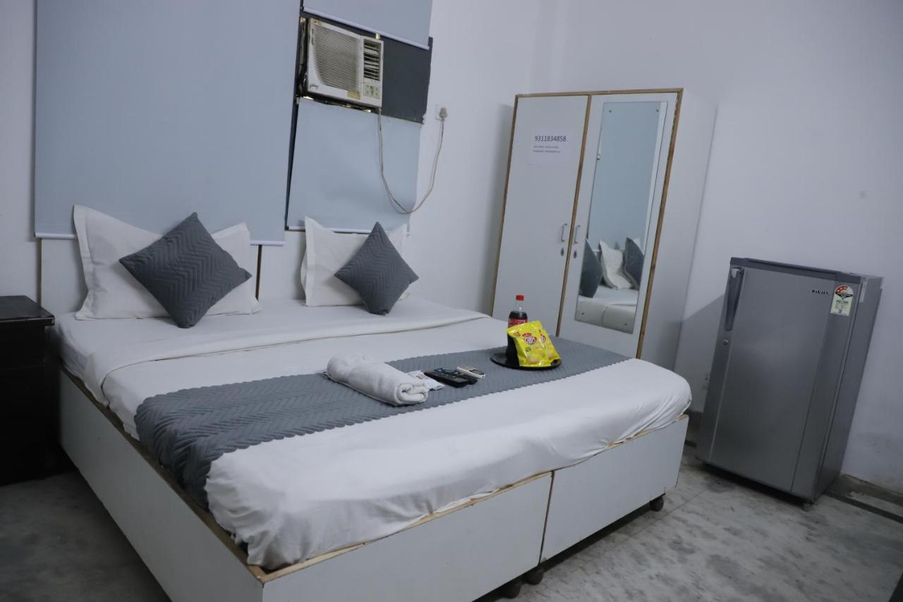 Hotel Raaso Inn - Couple Friendly