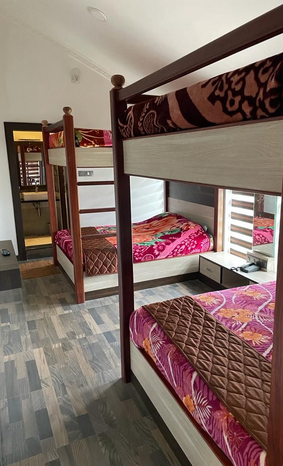 Cloud Nine Kothagiri By LexStays