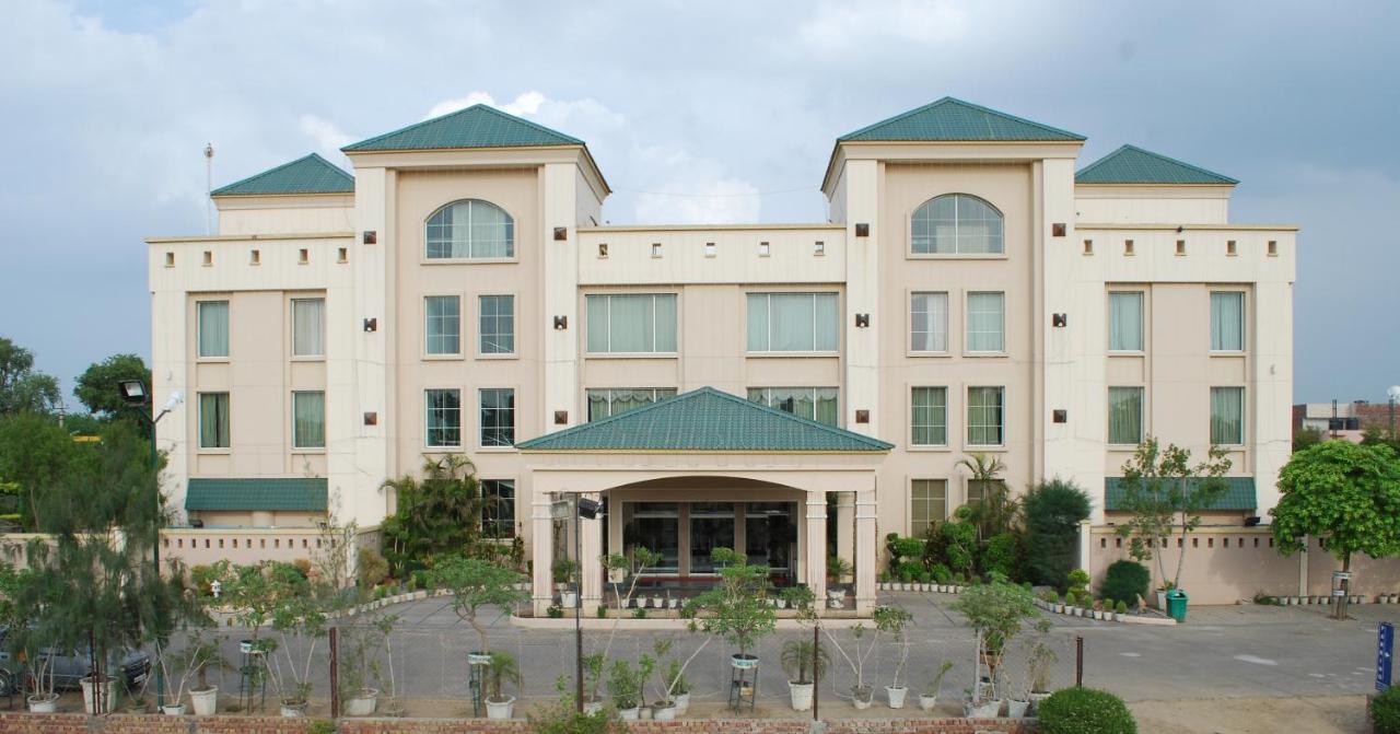 Hotel Midtown Grand