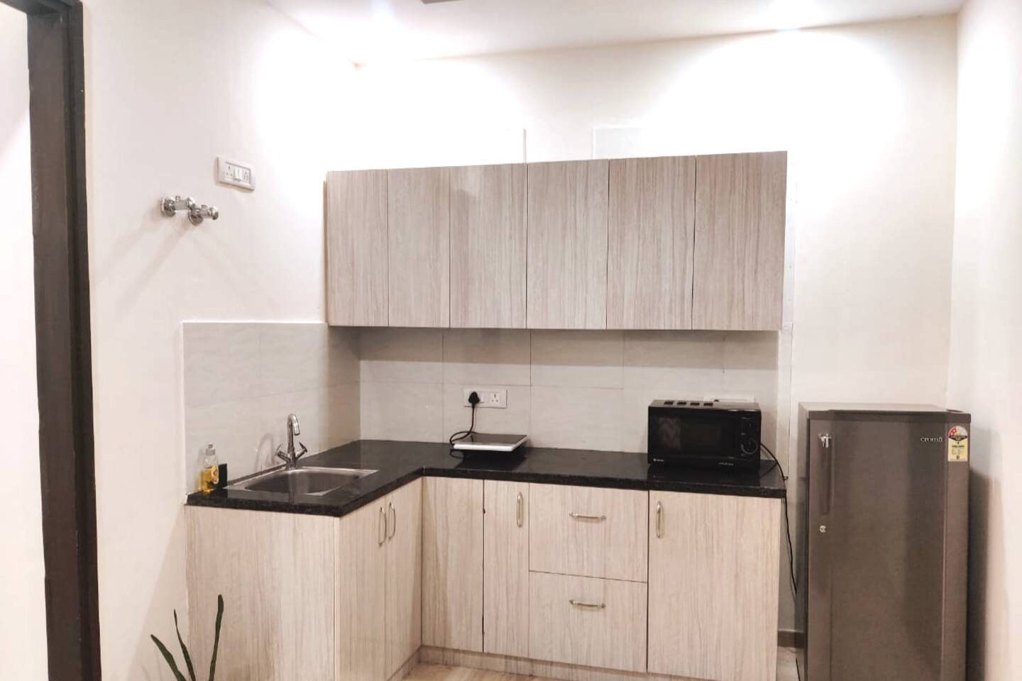 BluO Studio DLF Golf Course Road - Balcony ,Lift