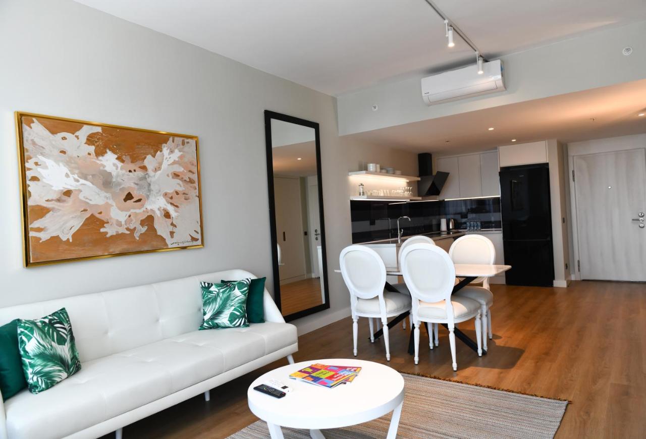 G Tower Furnished Apartment Rentals