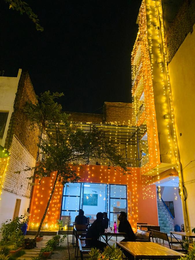 Live Free Hostel, Varanasi