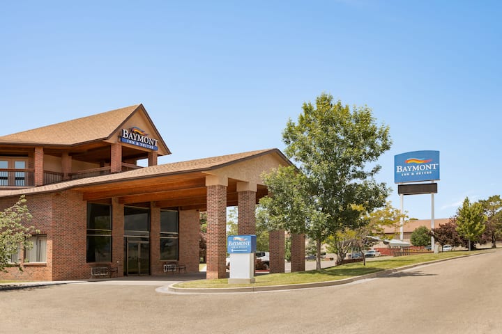 Baymont by Wyndham Cortez