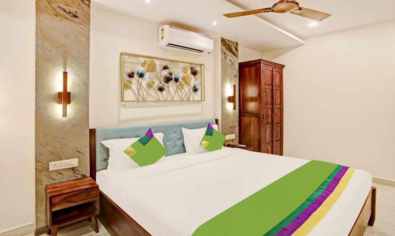 Treebo Lazystay Elite