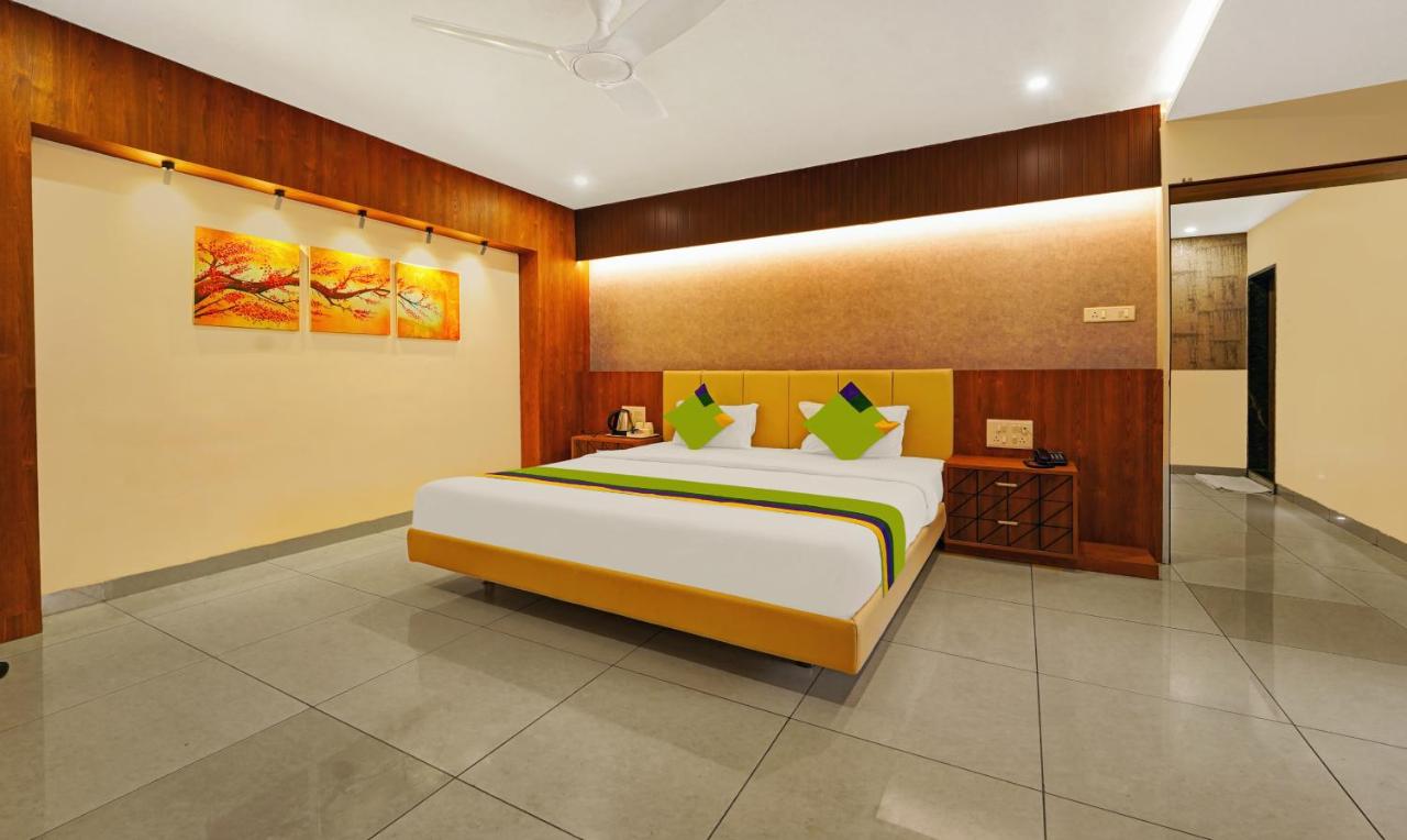 Treebo Surya Comforts, 200 Mtrs From Kolhapur Railway Station