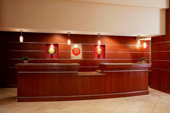 Wyndham Cleveland Airport