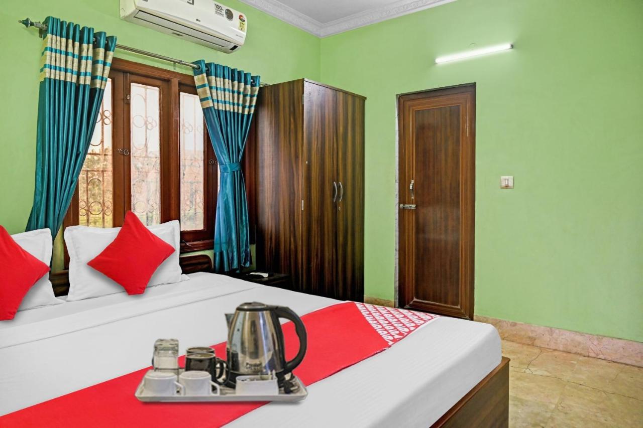 OYO Flagship 703718 S.s.guest House 4