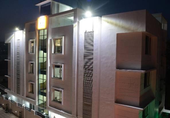 The Corporate Residence