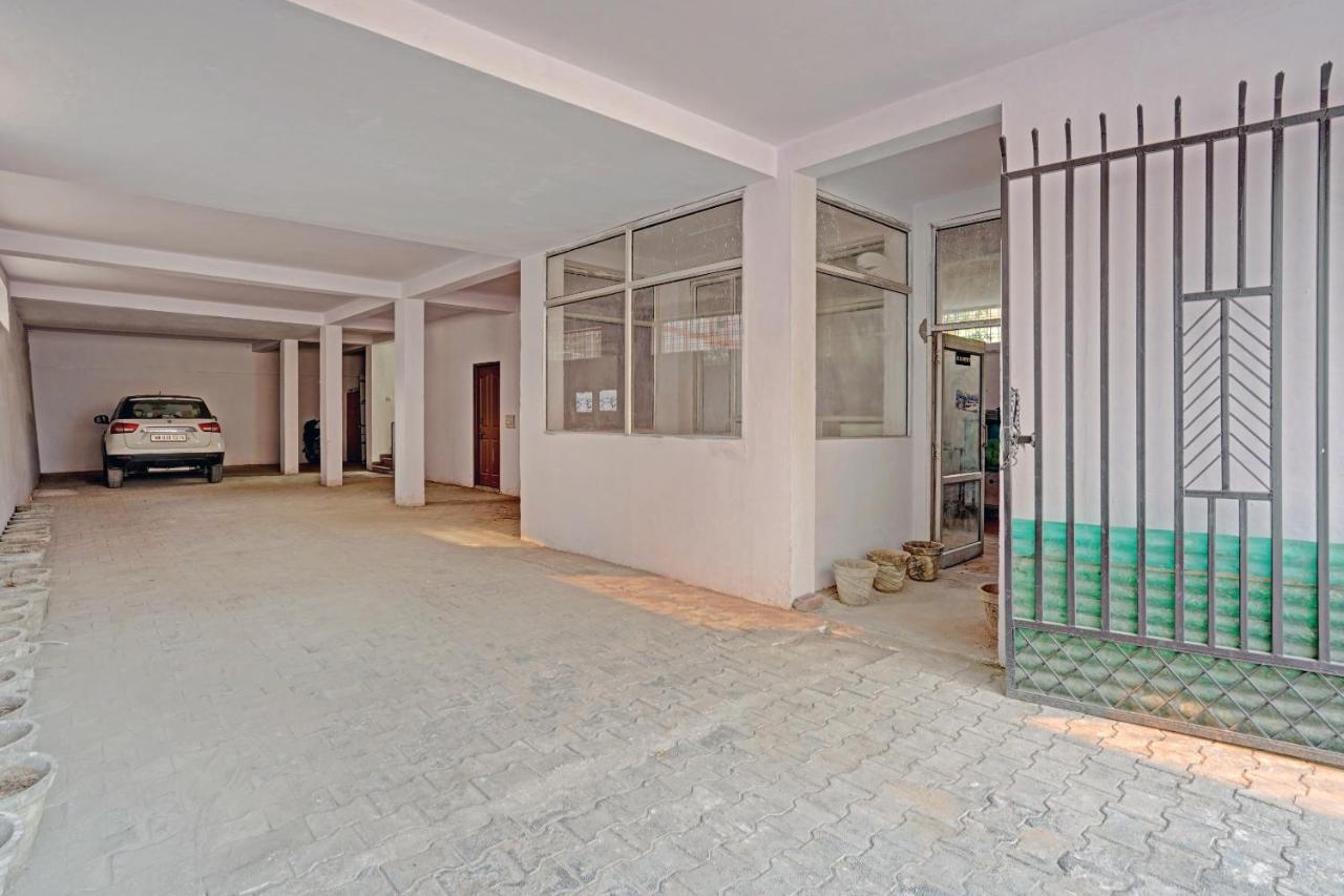 OYO Flagship 703126 Hotel Chandralok