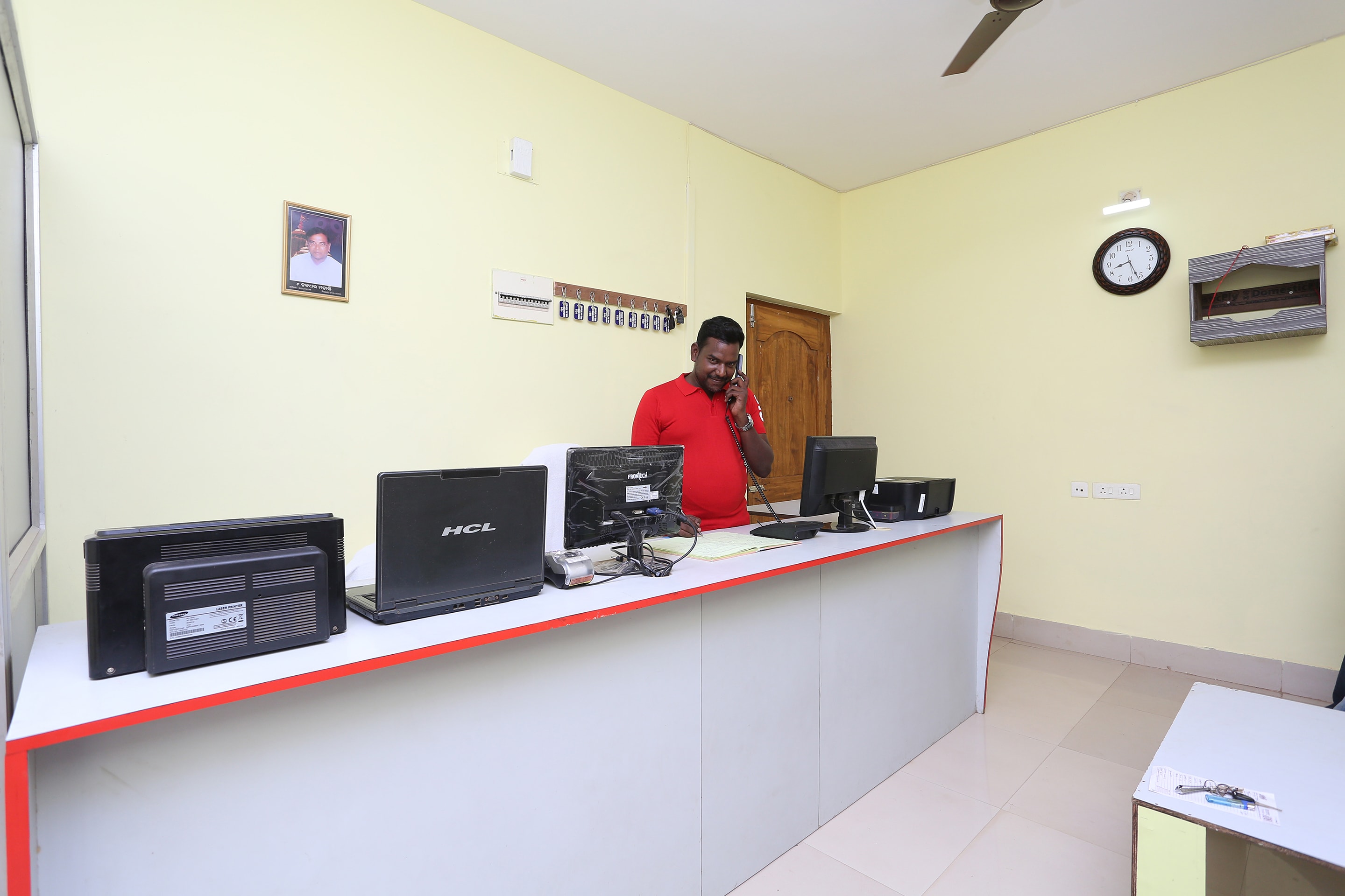 OYO Flagship 39521 Nandan Residency