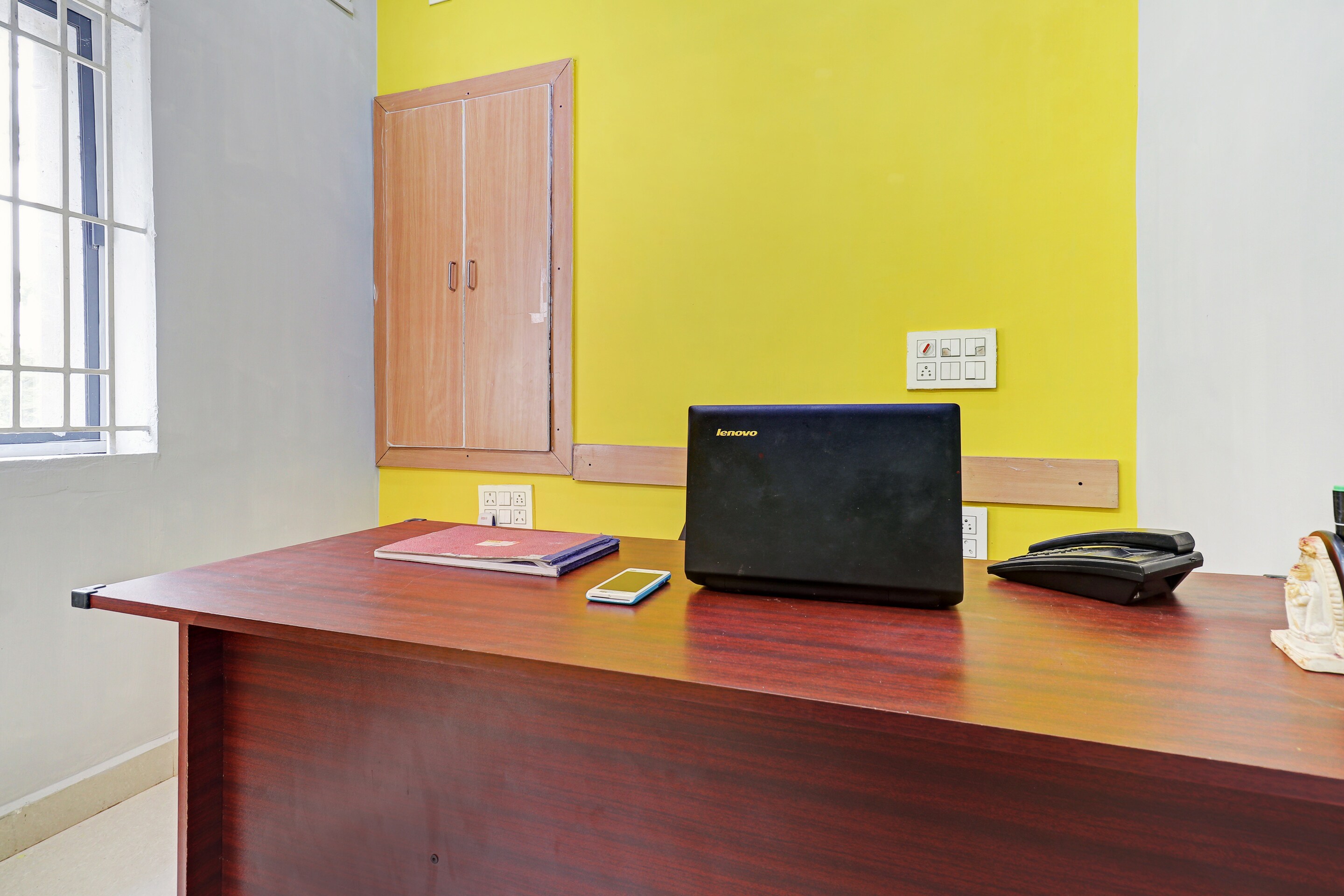 OYO Flagship 84898 I Plaza