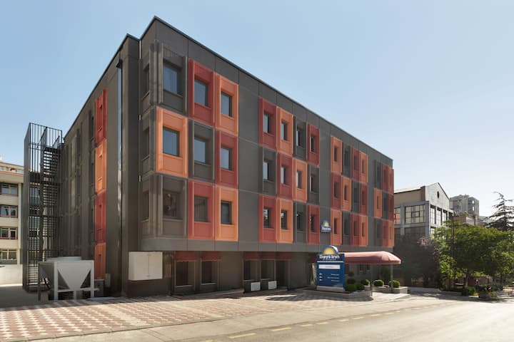 Days Hotel by Wyndham Ankara Cankaya
