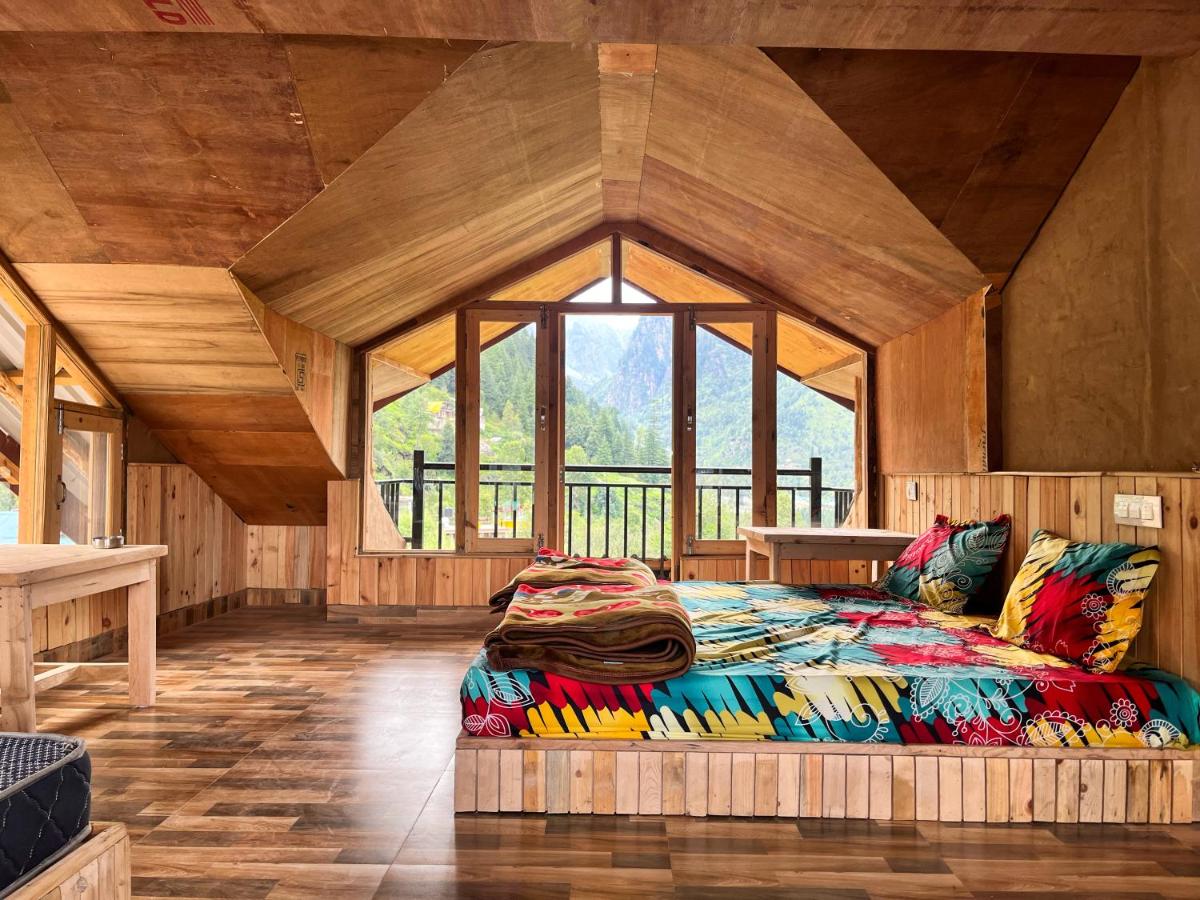 The Village Stay & Cafe