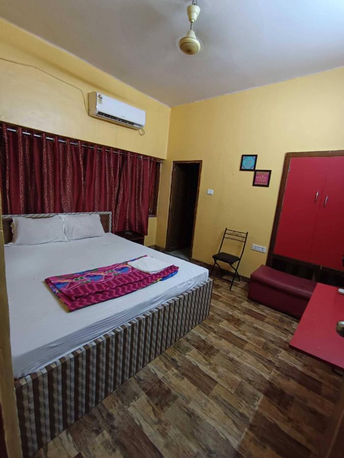 Collection O 702178 Leo Guest House