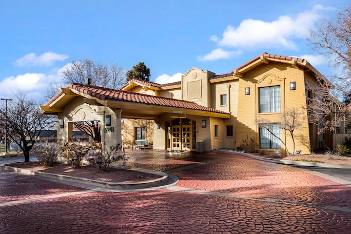 La Quinta Inn by Wyndham Albuquerque Northeast