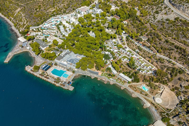 Ramada by Wyndham Loutraki Poseidon Resort