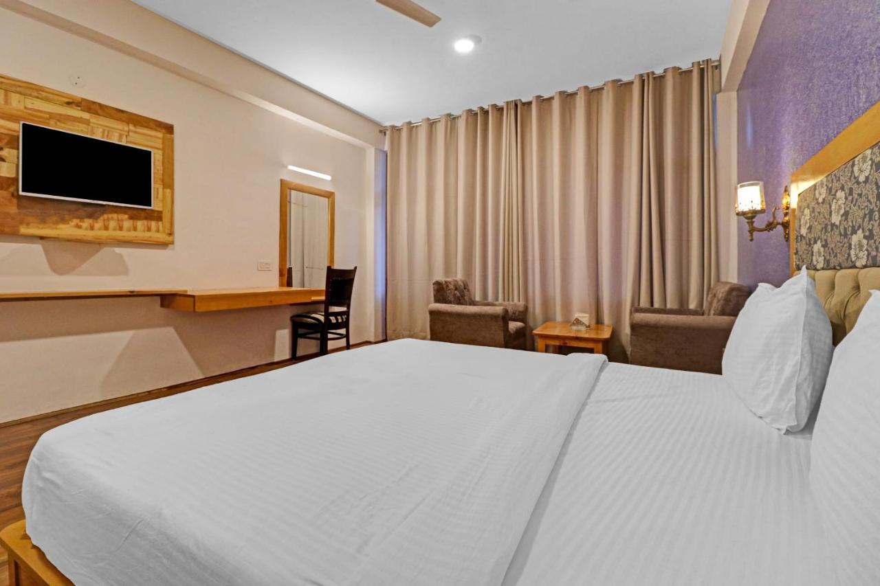 Capital O 82363 Bhishma Cottage