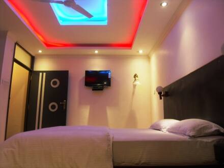 Hotel Valentines
