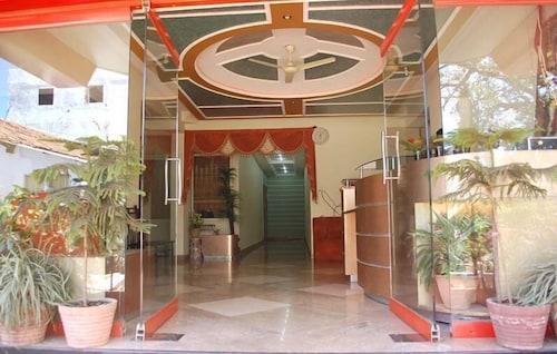 Hotel Amrapali - Only Family Allowed