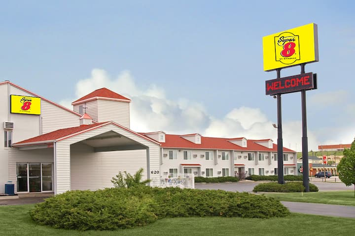 Super 8 by Wyndham Rapid City