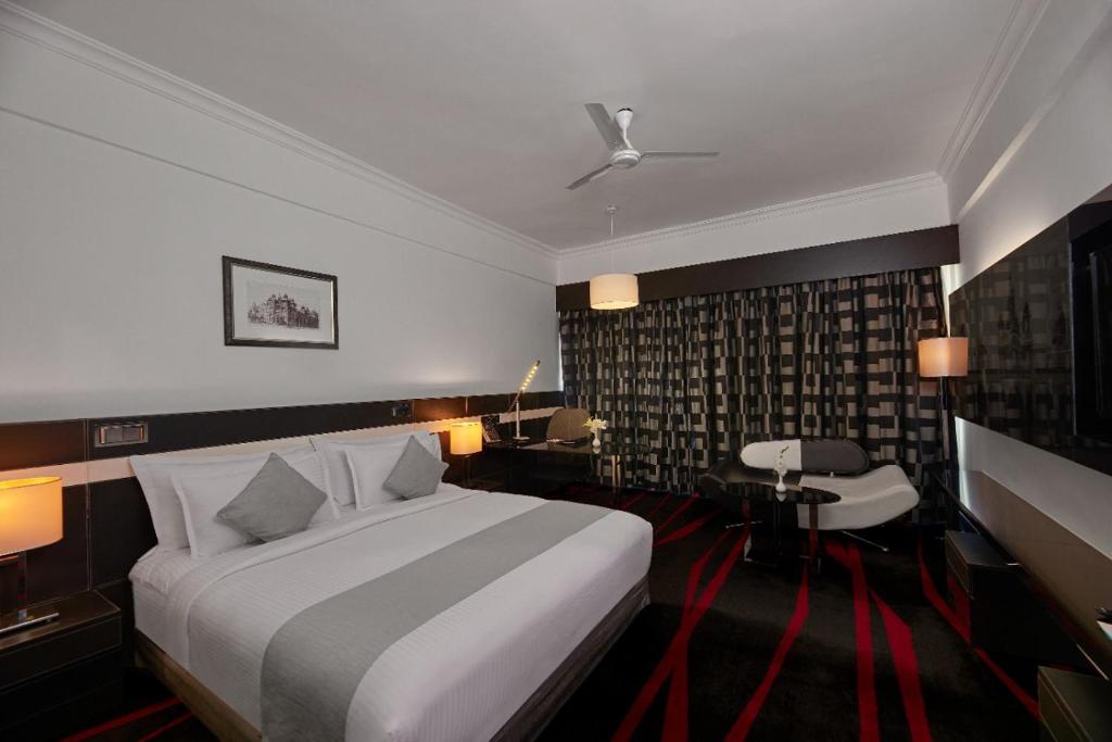 Emerald Clarks Inn Mysore