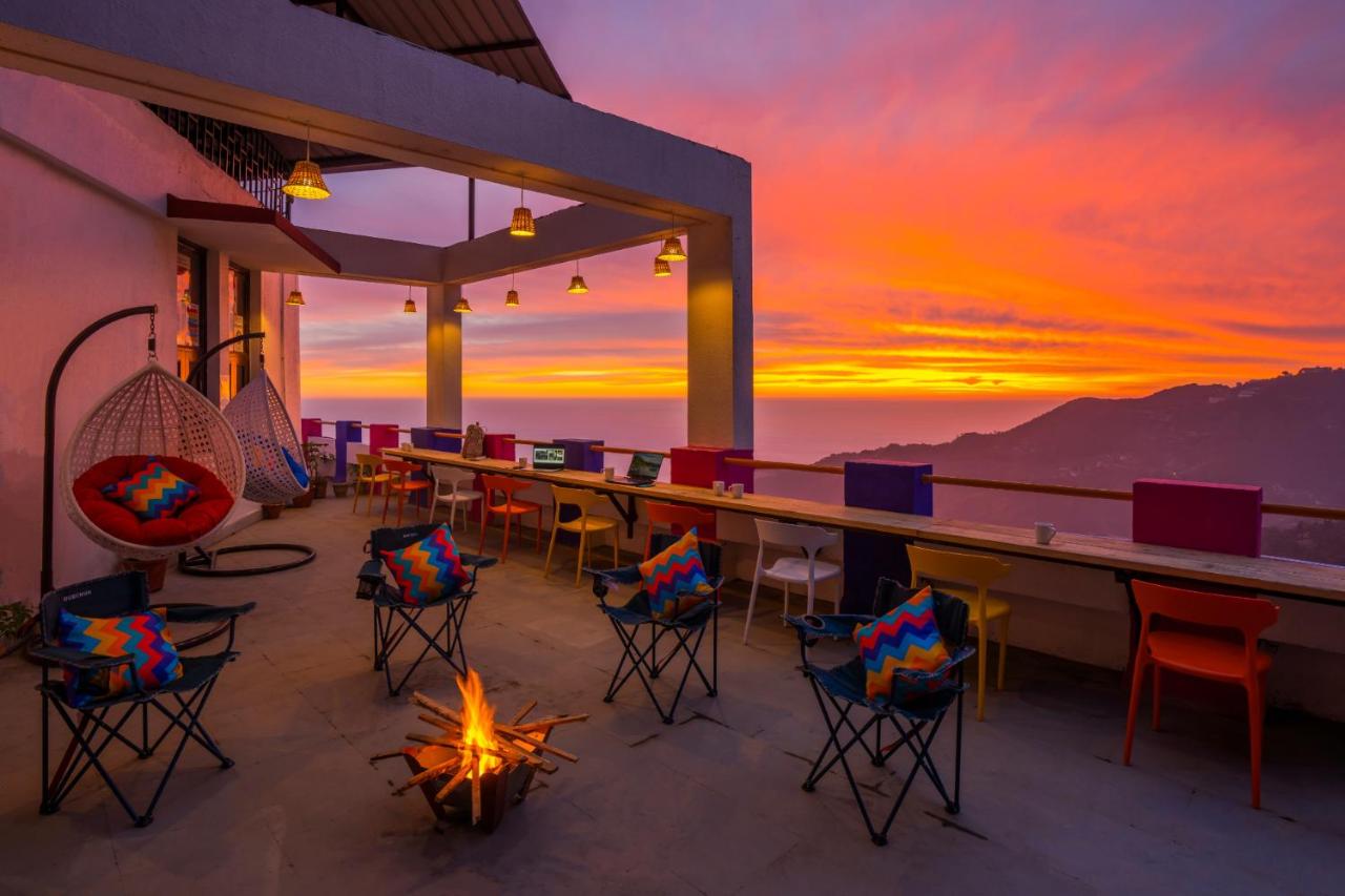 goSTOPS Mussoorie Picture Palace - Rooms & Dorms