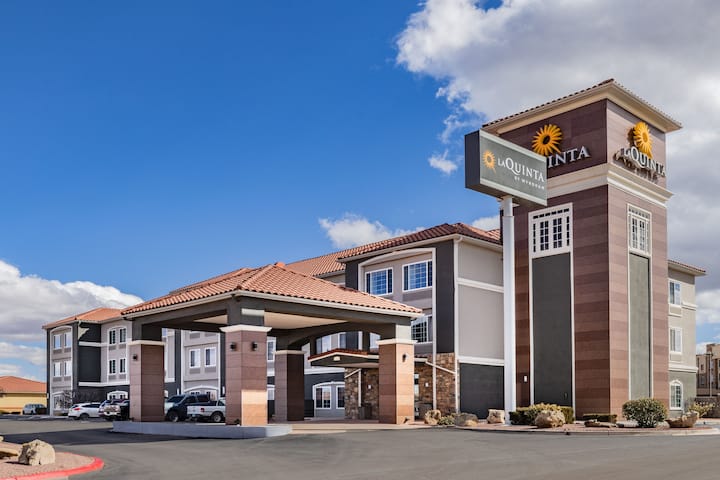 La Quinta Inn & Suites by Wyndham Gallup