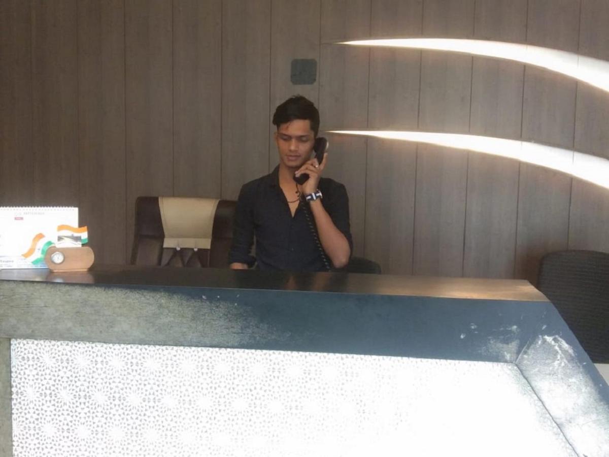 Hotel Guestinn Residency