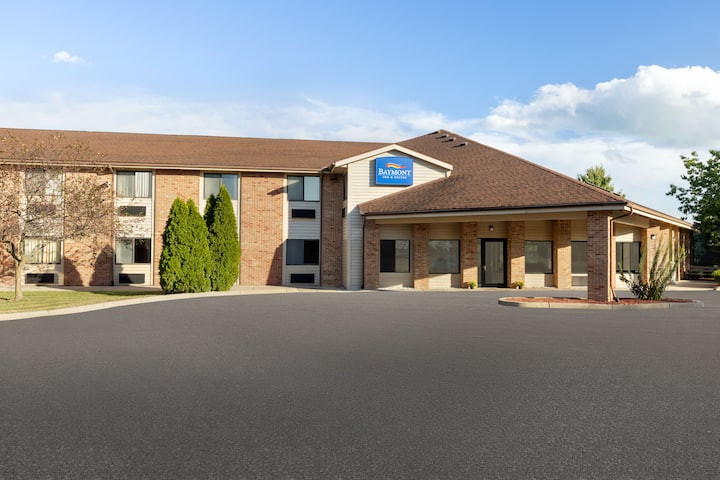 Baymont by Wyndham Monroe