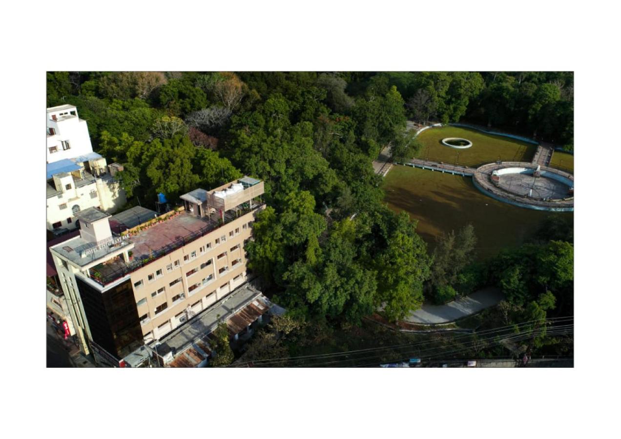 Hotel Krishnalila Regency