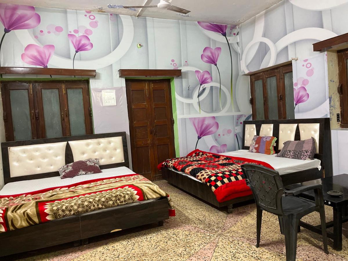 OYO 703944 Shubh Mangal Resort And Family Rooms