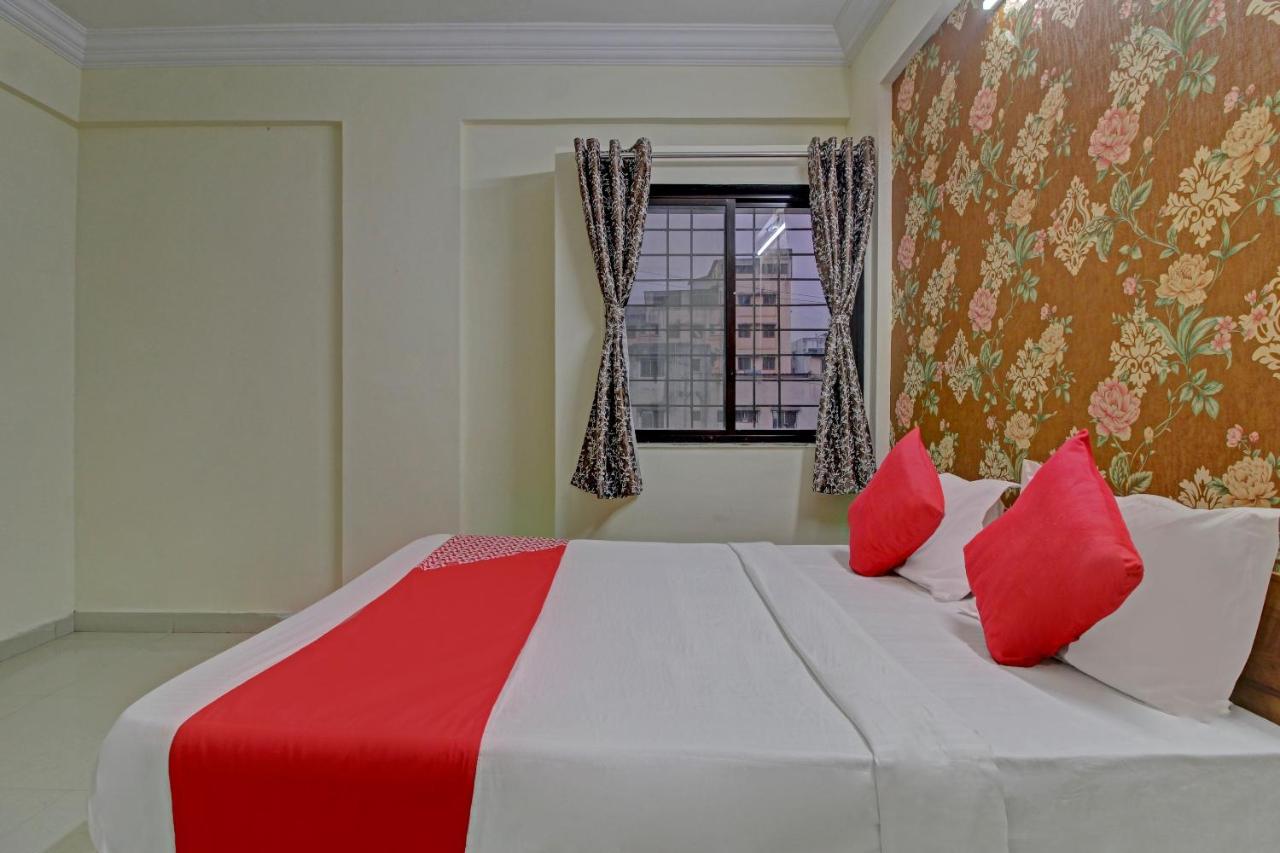 OYO Flagship 806422 Sai Executive Lodging