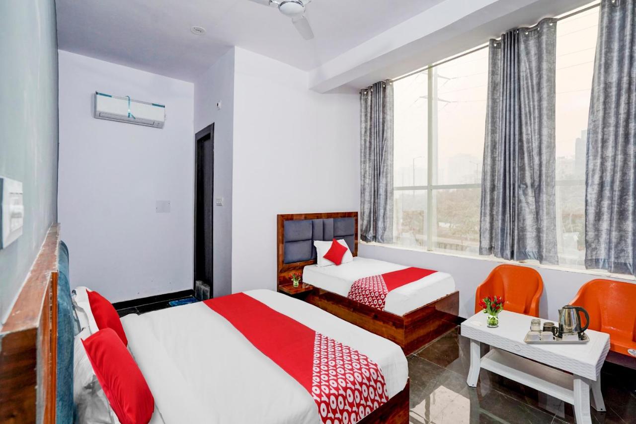 OYO Flagship 805953 Hotel Ic Tower