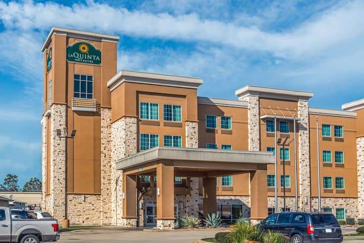 La Quinta Inn & Suites by Wyndham Houston Humble Atascocita