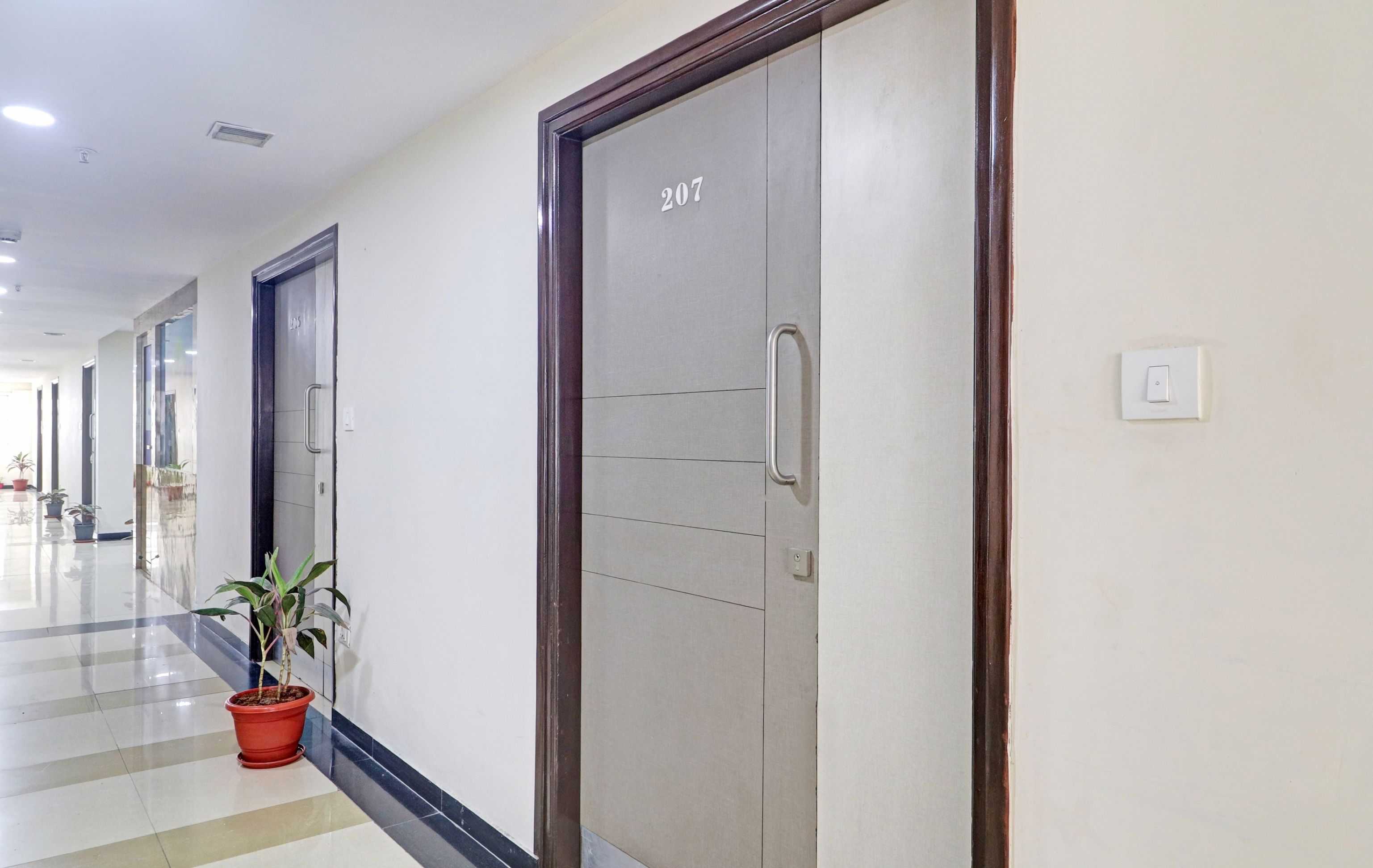 Collection O 808208 Relax Inn