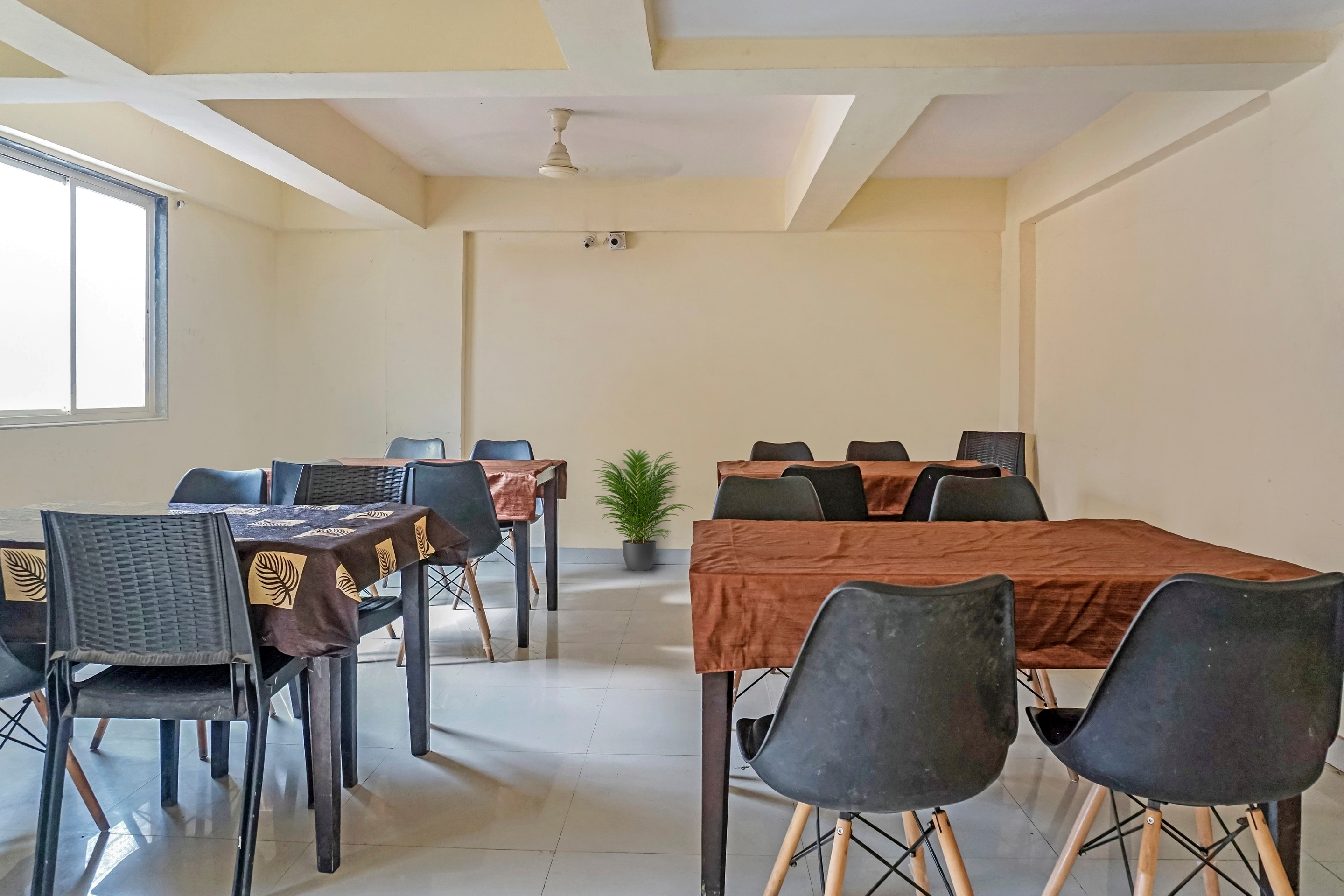 Collection O 88195 Hotel Galaxy Executive