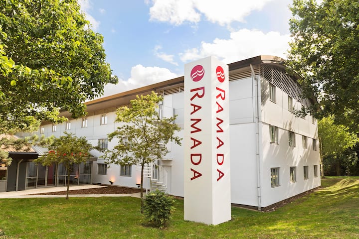 Ramada by Wyndham South Mimms M25