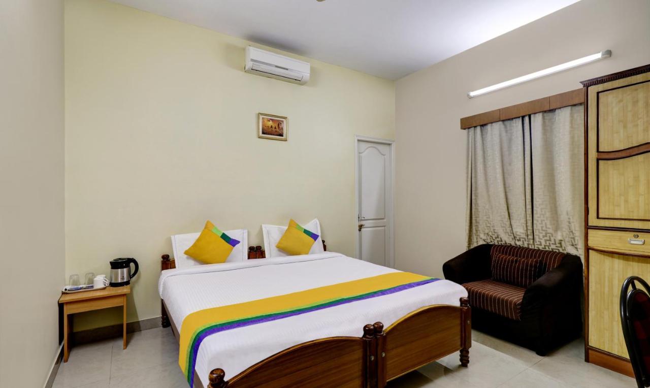 Itsy Hotels Shree Comforts