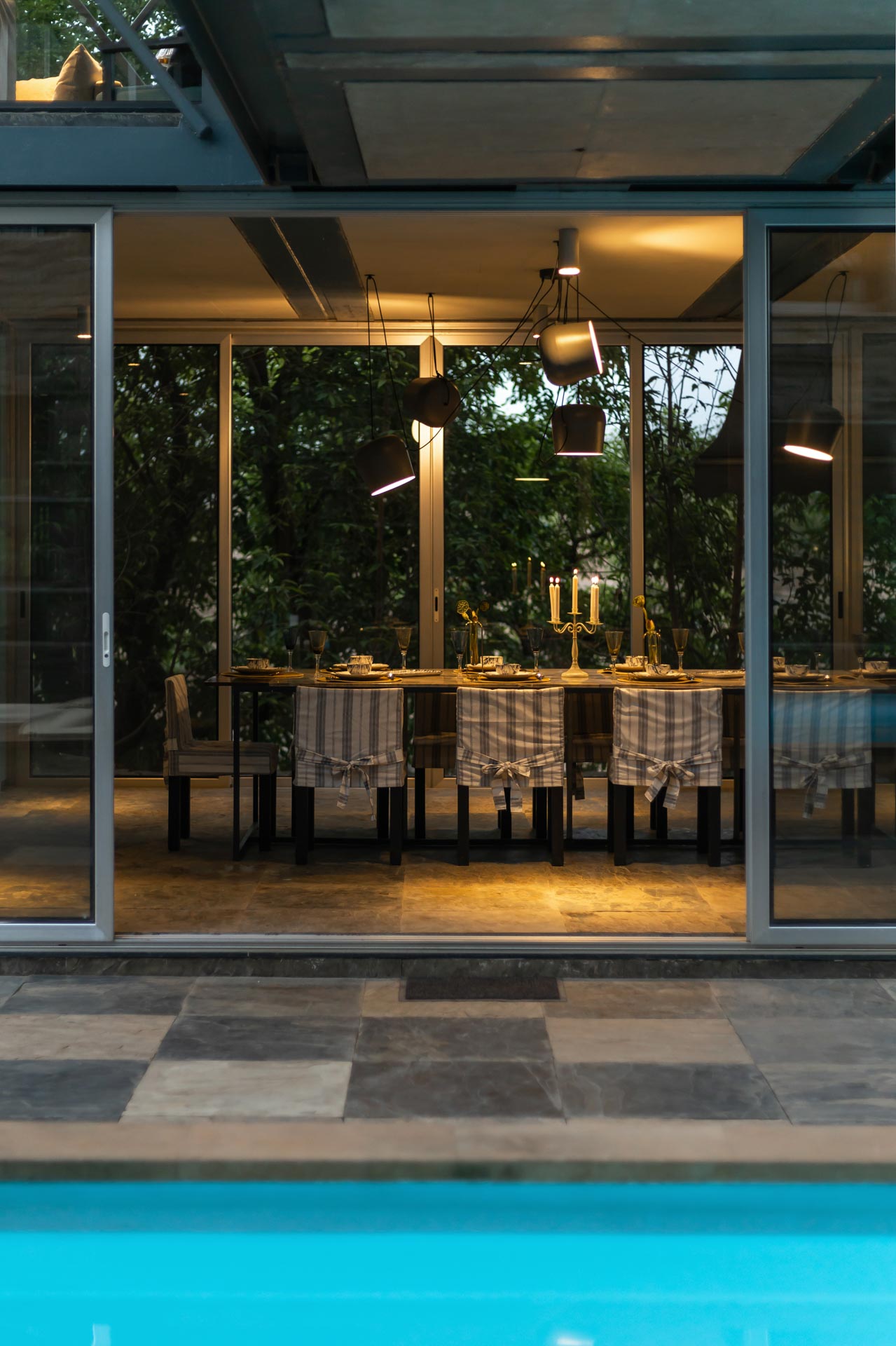 LohonoStays Maharajah House