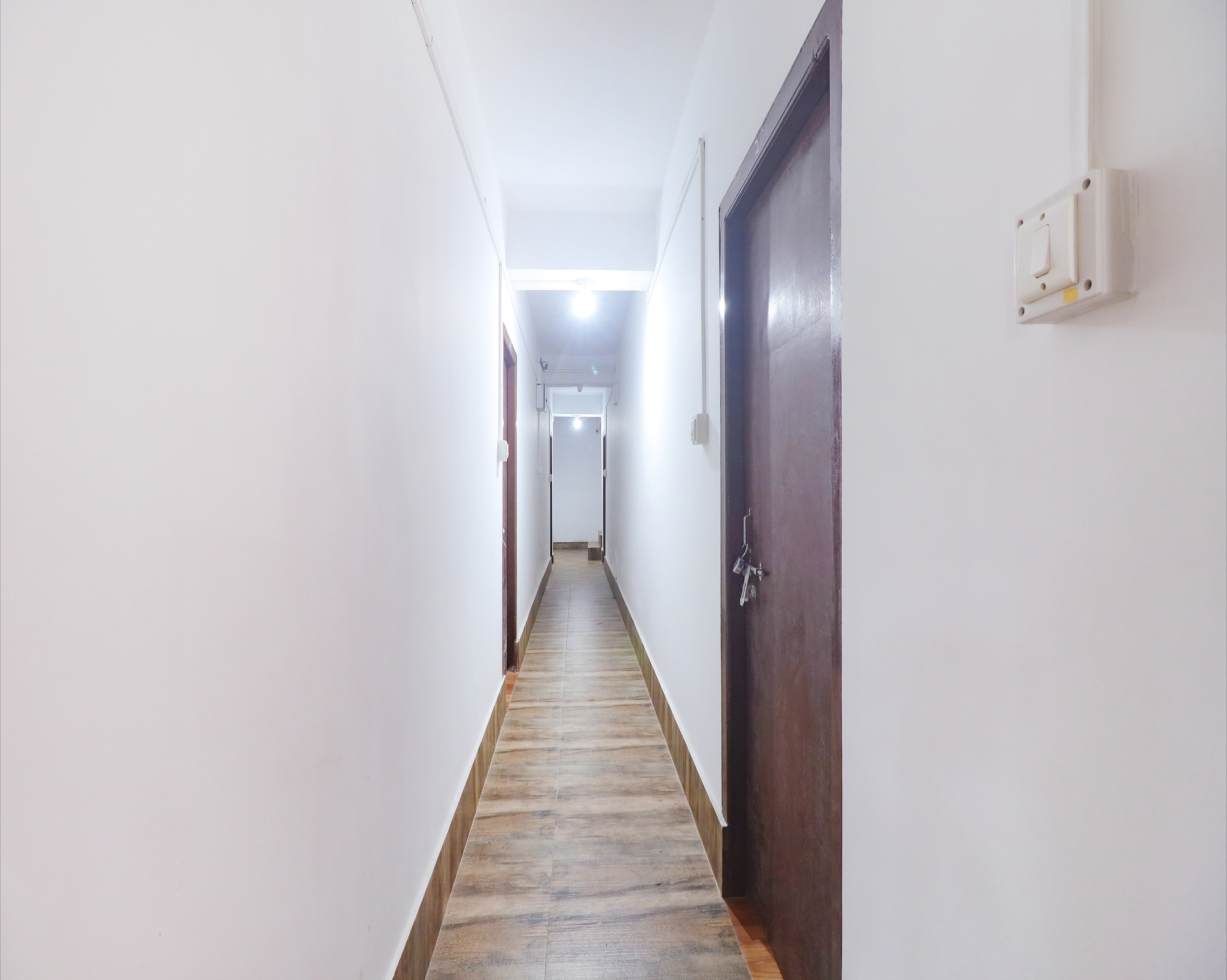 FabExpress Laxmi Niwas Daragoan - Fully Vaccinated Staff