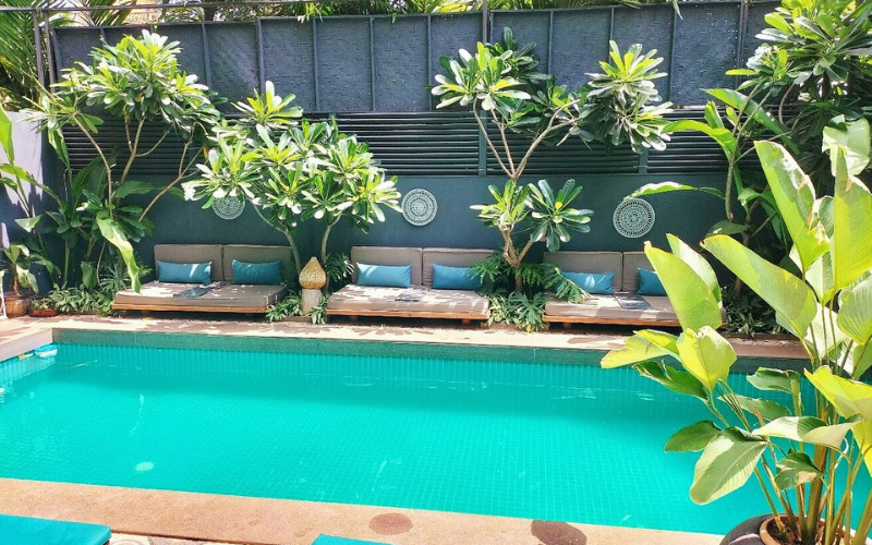 Red Thread Calangute